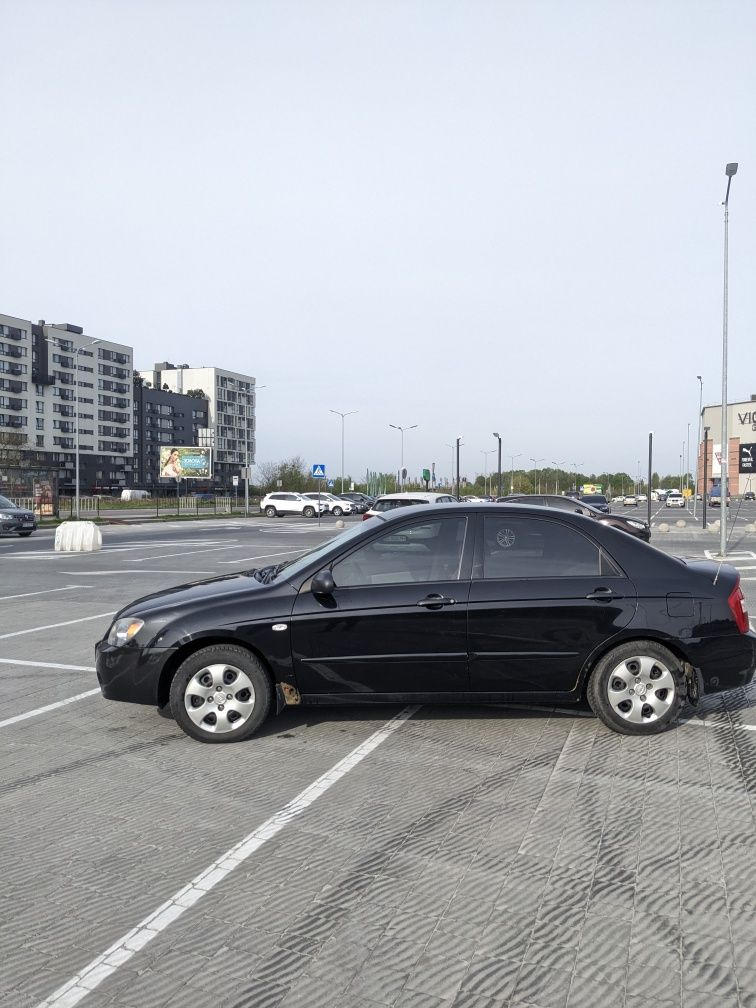 Авто Kia Cerato 2006