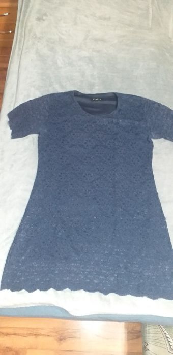 Sukienka granatowa koronka