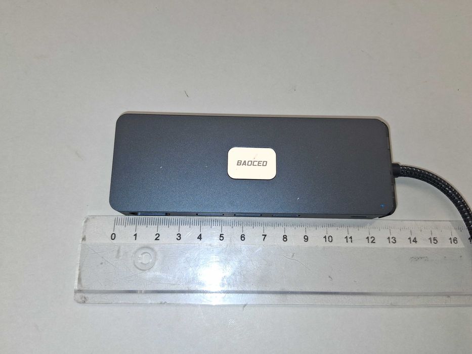 M028 HUB Stacja Dokująca BAOCED USB-C HUB 11w1 Z HDMI VGA USB 3.0