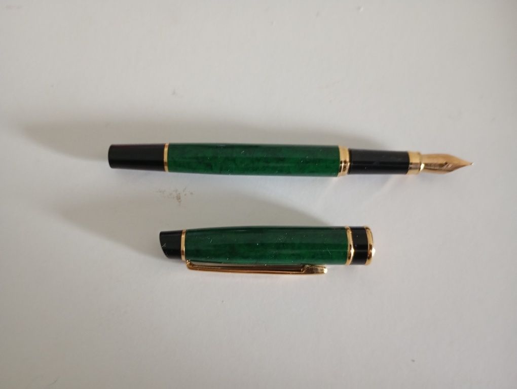 Canetas de Tinta permanente (Aparo)