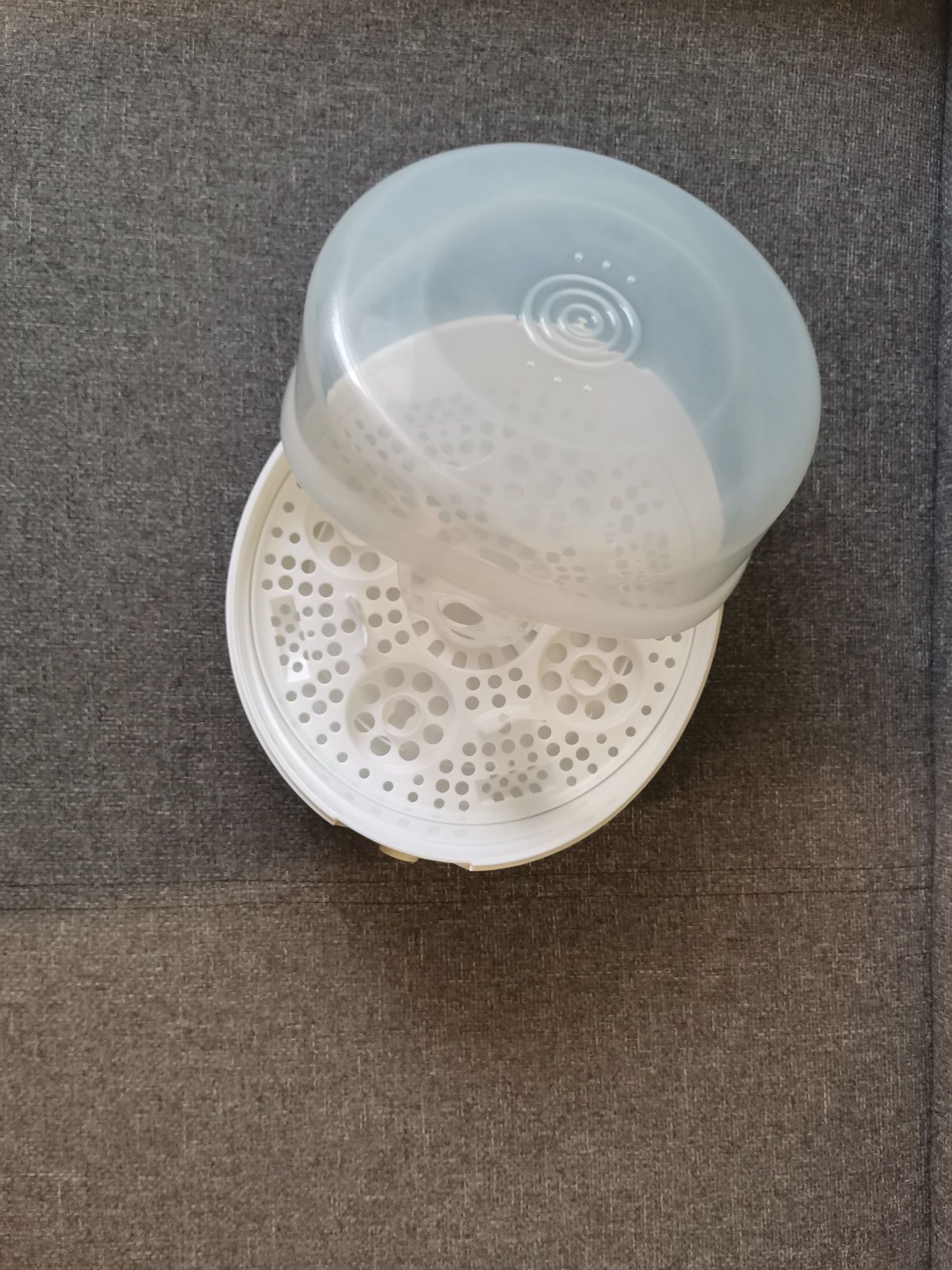 Mikrofalowy sterylizator parowy Tommee Tippee