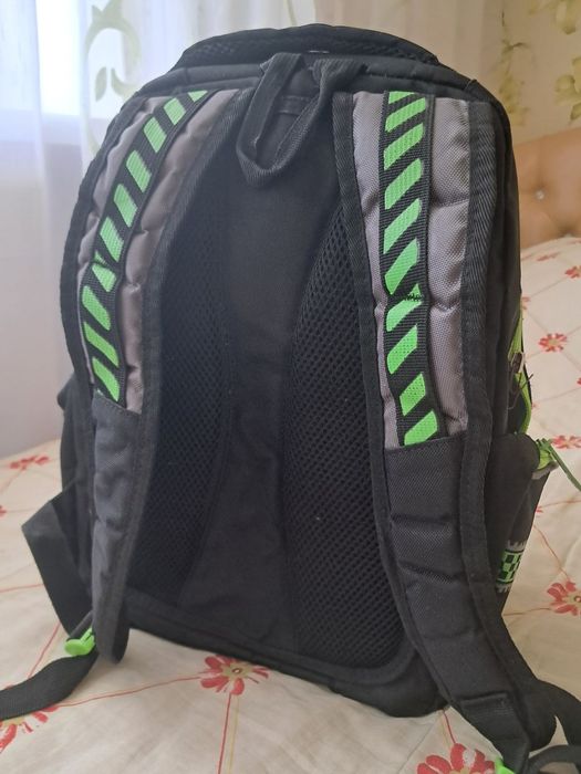 Шкільний рюкзак б у в гарному стані