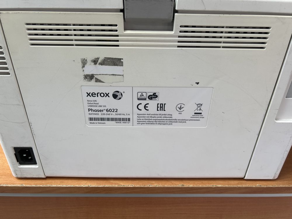 Принтер xerox 6022 на запчатсти