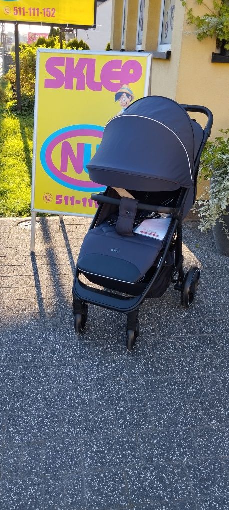 Carrello Bravo wózek spacerowy do 22 kg całoroczny