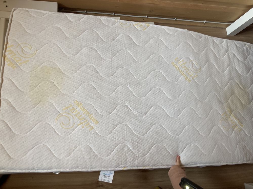 Woodies łozeczko Modern Cot 120 x 60 materac, bok łóżeczka i szuflada
