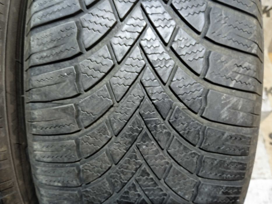 Зима 235/60 R17 bridgestone blizzak lm 005, ціна за пару 2800 грн