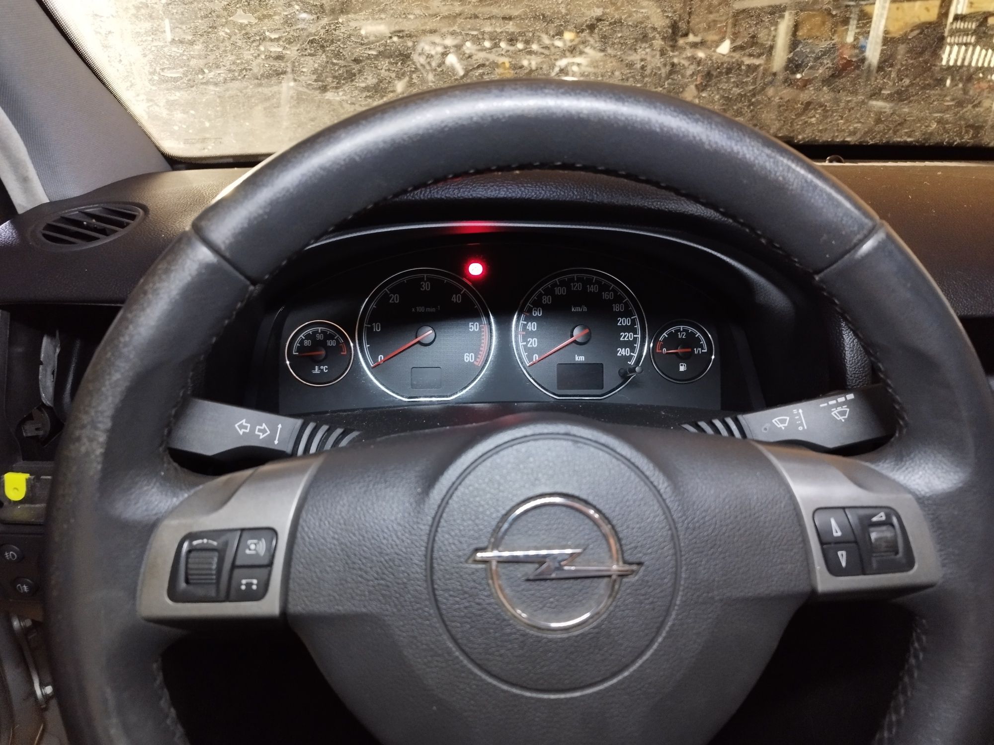 Opel Signum Vectra 2.8