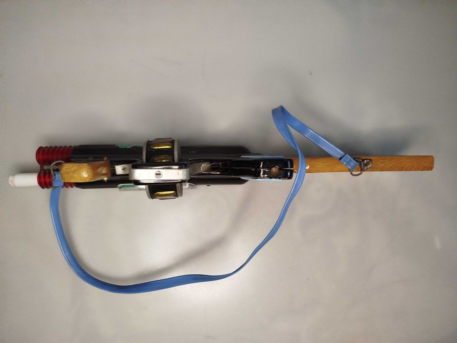 Metalowa Zabawka z PRL u