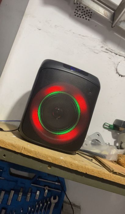 głośnik imprezowy / przenośny Bluetooth