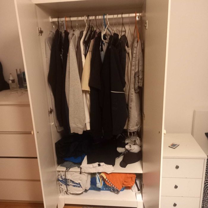 Roupeiro para criança + cómoda