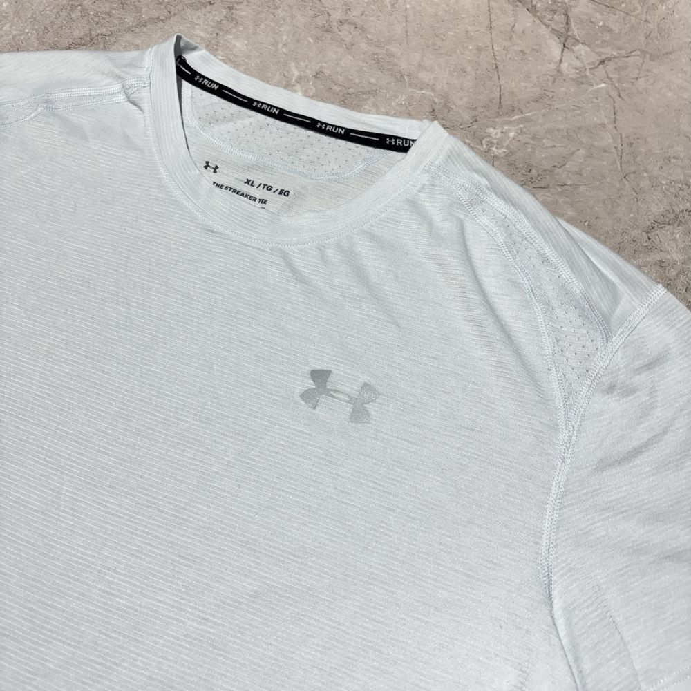 Футболка от Under Armour Run