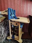 Стілець-парта для дітей з інвалідністю "Явір". 375 п. з підголівником