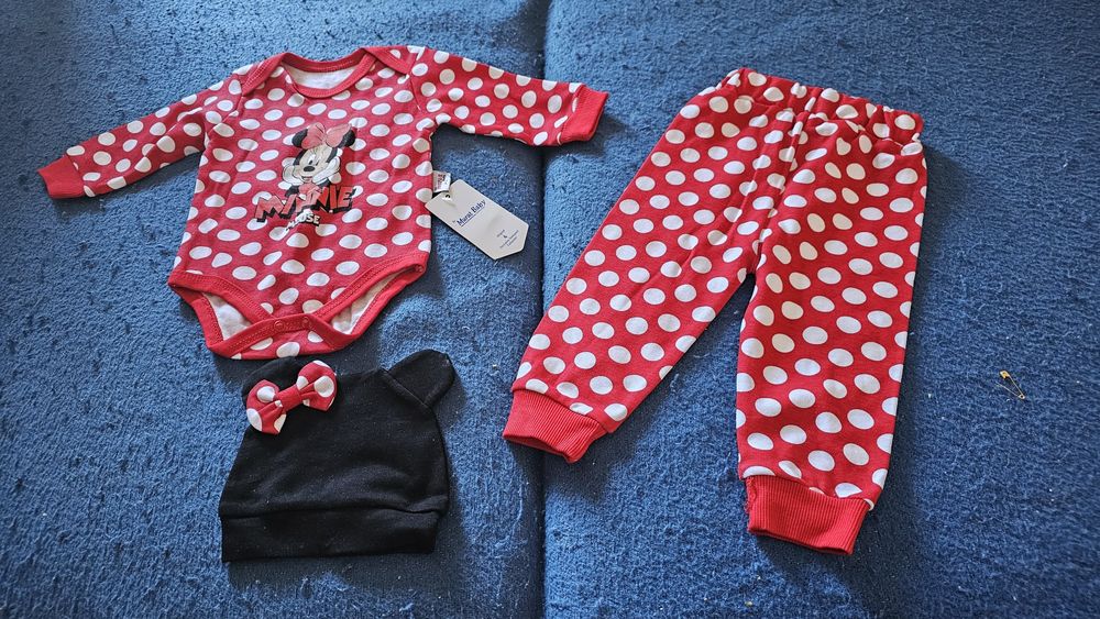 Trzy częściowy zestaw dla niemowlaka