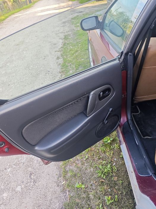 Продам mazda 323 f ba  не находу