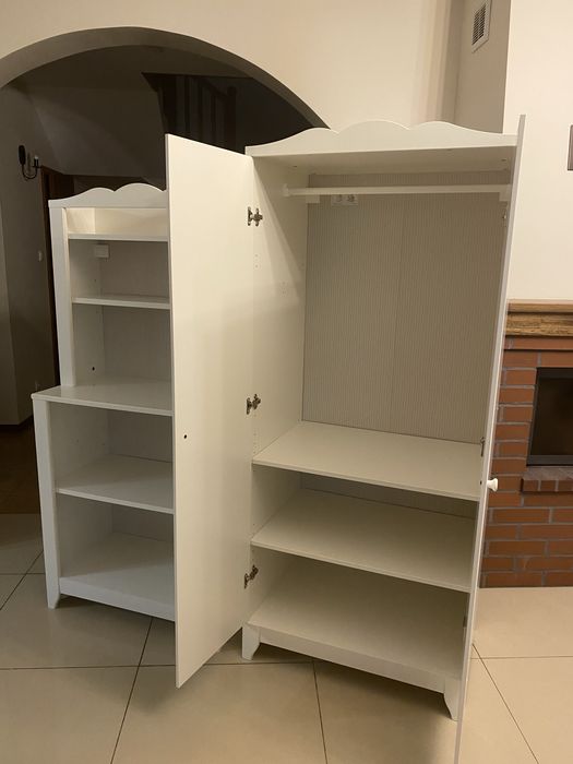 Biała szafa i komoda Ikea, cena za jeden mebel