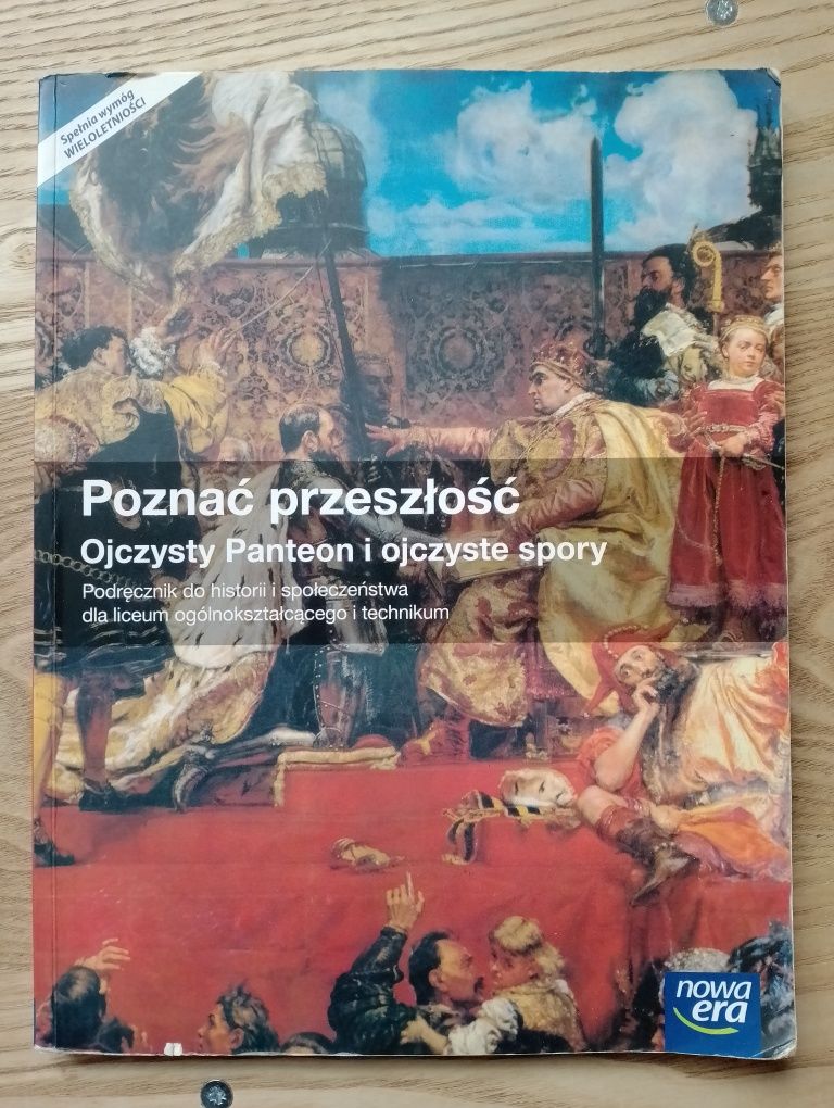 Poznać przeszłość Ojczysty Panteon i ojczyste spory