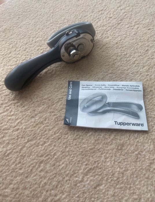 Tupperware otwieracz