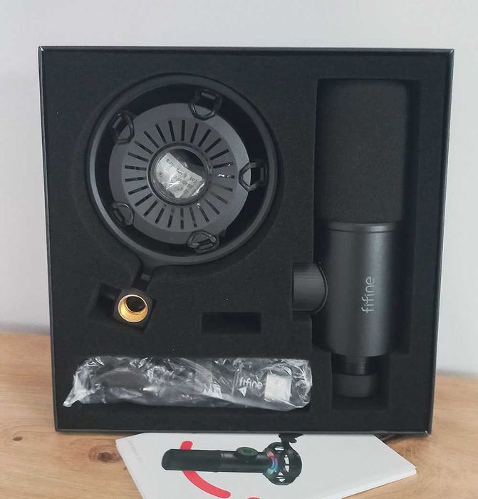 FIFINE K658 podcast mikrofon dynamiczny studyjny rgb