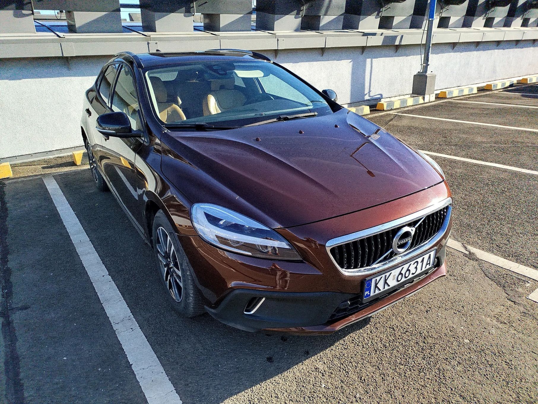 Volvo V40 Cross Country Volvo V40 Cross Country D2 Drive-E Momentum