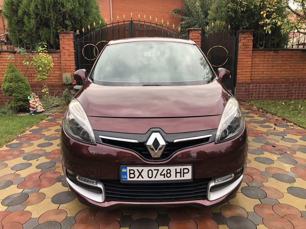 Свіжопригнана Renault Grand Scenic 2013 1.5дизель 7 місць Рестайлінг