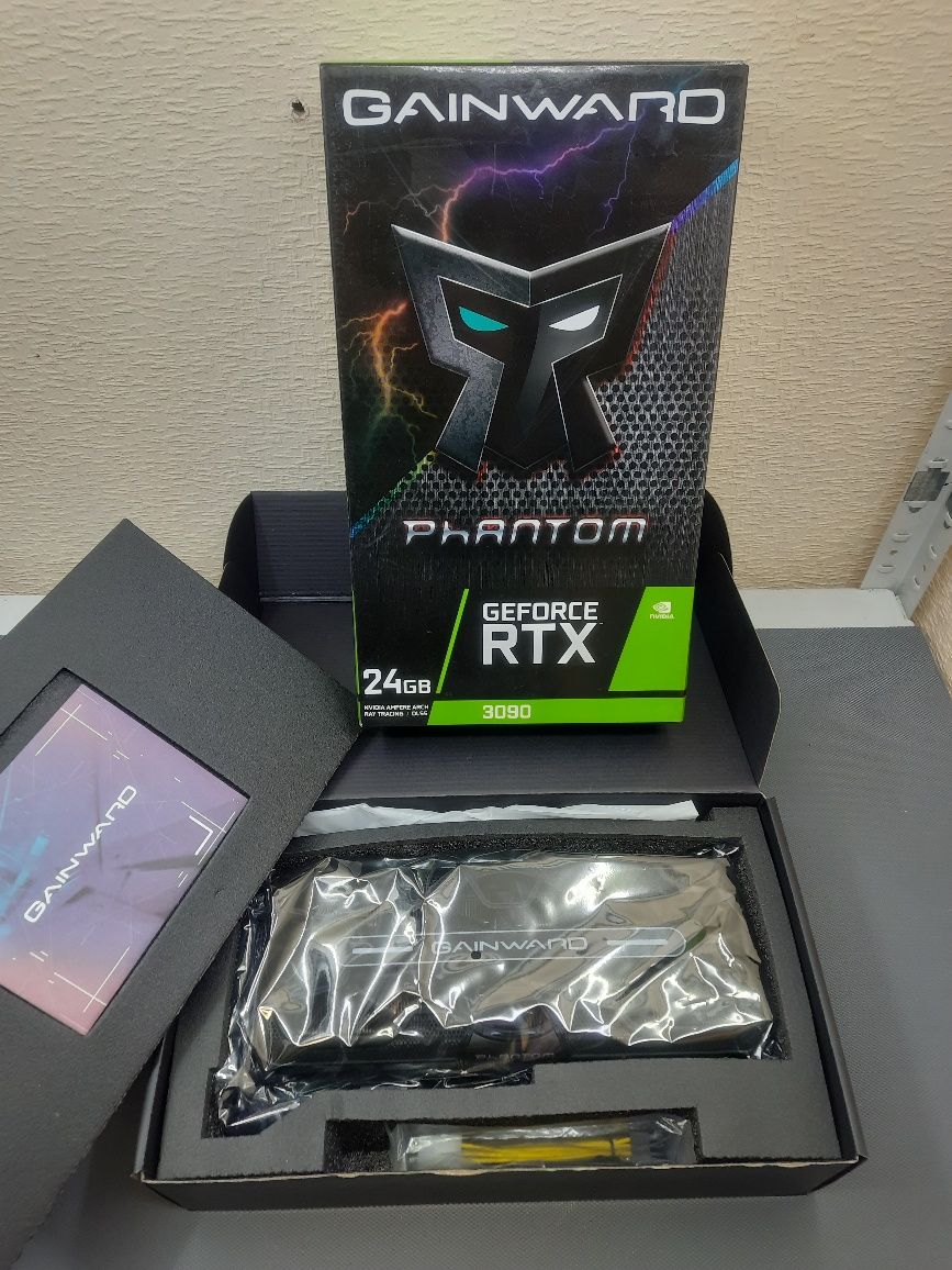Відеокарта Gainward GeForce RTX 3090 Phantom 24Gb