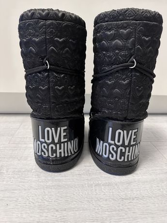 Мун буты Love Moschino