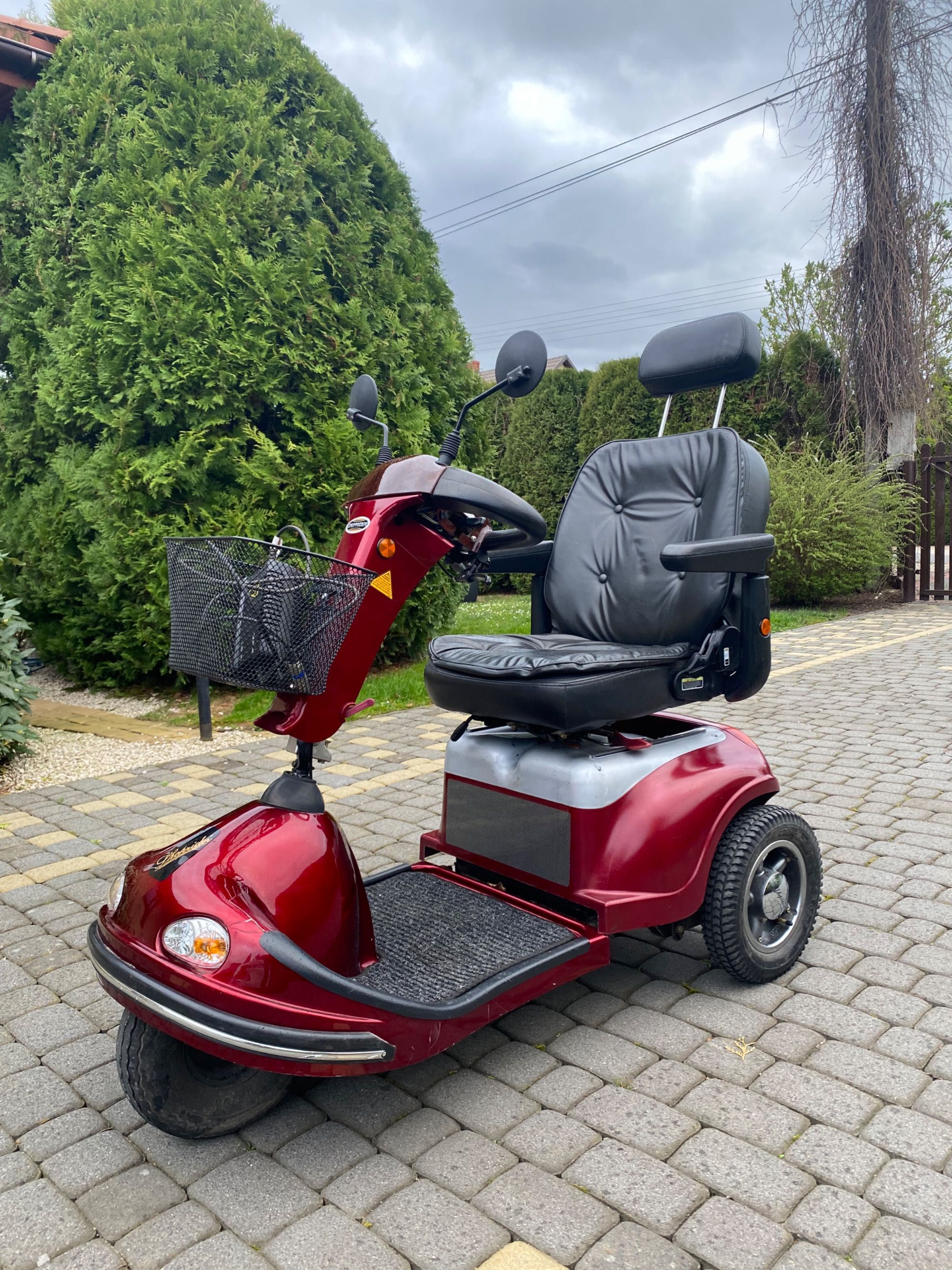 Elektryczny wózek inwalidzki/zakupowy/skuter Shoprider