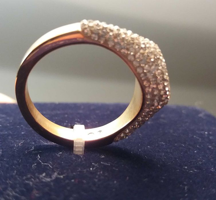 Swarovski Кольцо Розовое Золото с Кристаллами Сваровски. Колечко