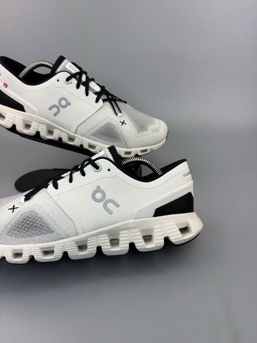 Кросівки On Running Cloud