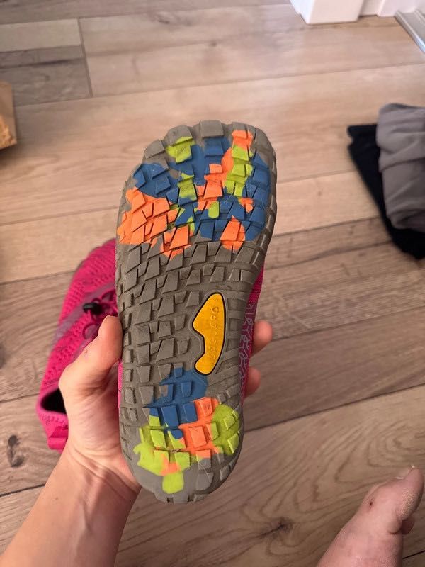 Buty saguaro rozmiar 32 buty barefoot