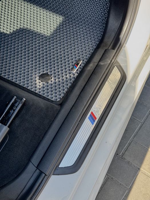 Продам BMW в оригінальному M пакеті