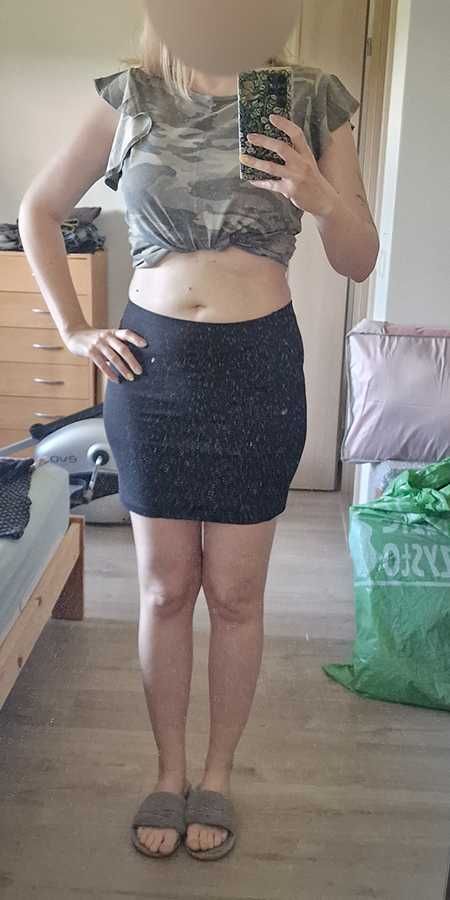 Czarna spódnica ołówkowa H&M
