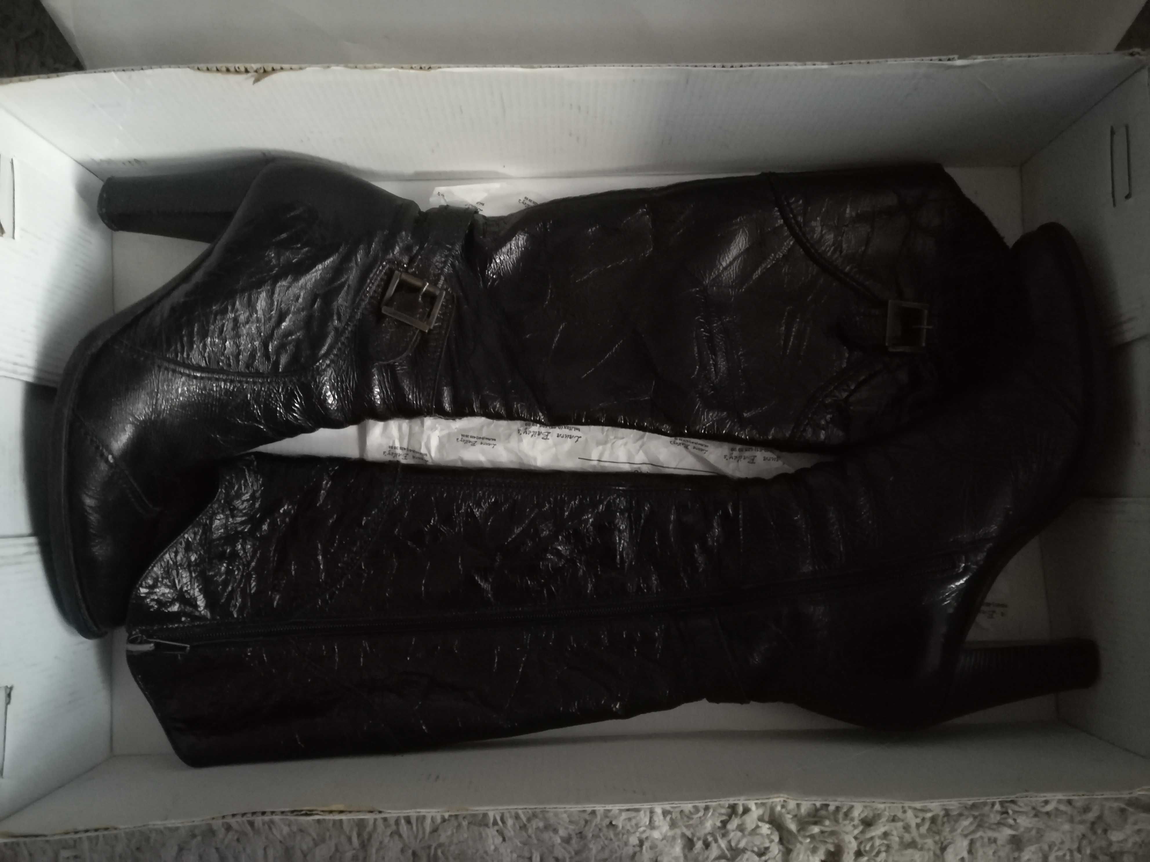 Damskie kozaki, zadbane, rozmiar 37, tylko 19 zł