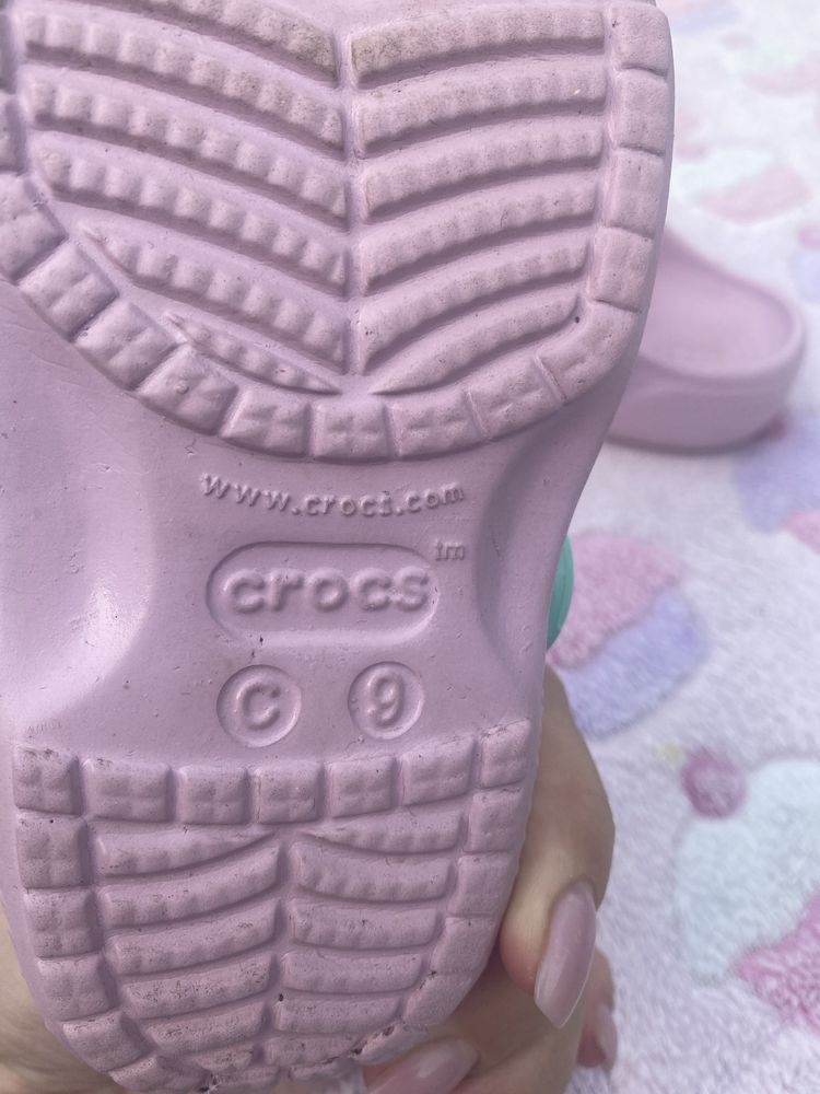 Crocs.Шльопанці