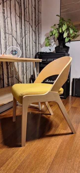 Krzesło drewno naturalne