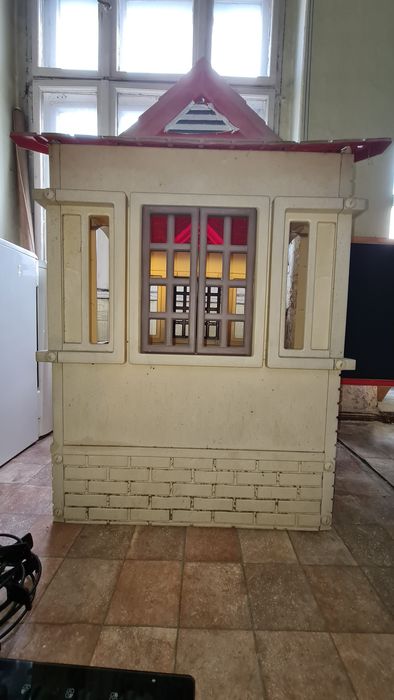 Domek ogrodowy dla dzieci Little Tikes platkikowy, wym. 124×102×82 cm.