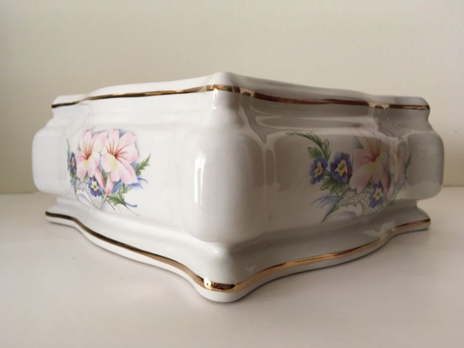 Caixa em Porcelana Frazarte Classic (Boleira)