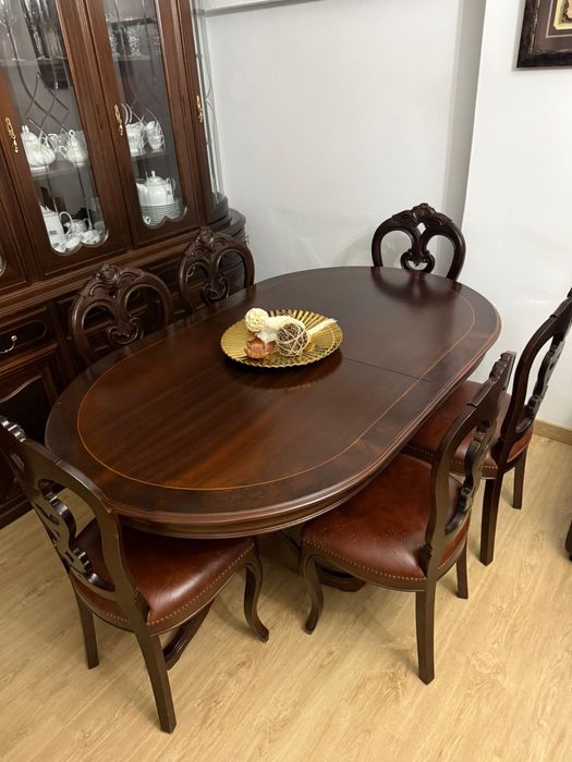 Movel e mesa de sala