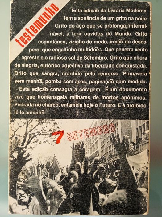 Aqui Moçambique Livre, com assinatura do autor
De: Ricardo de Saavedra