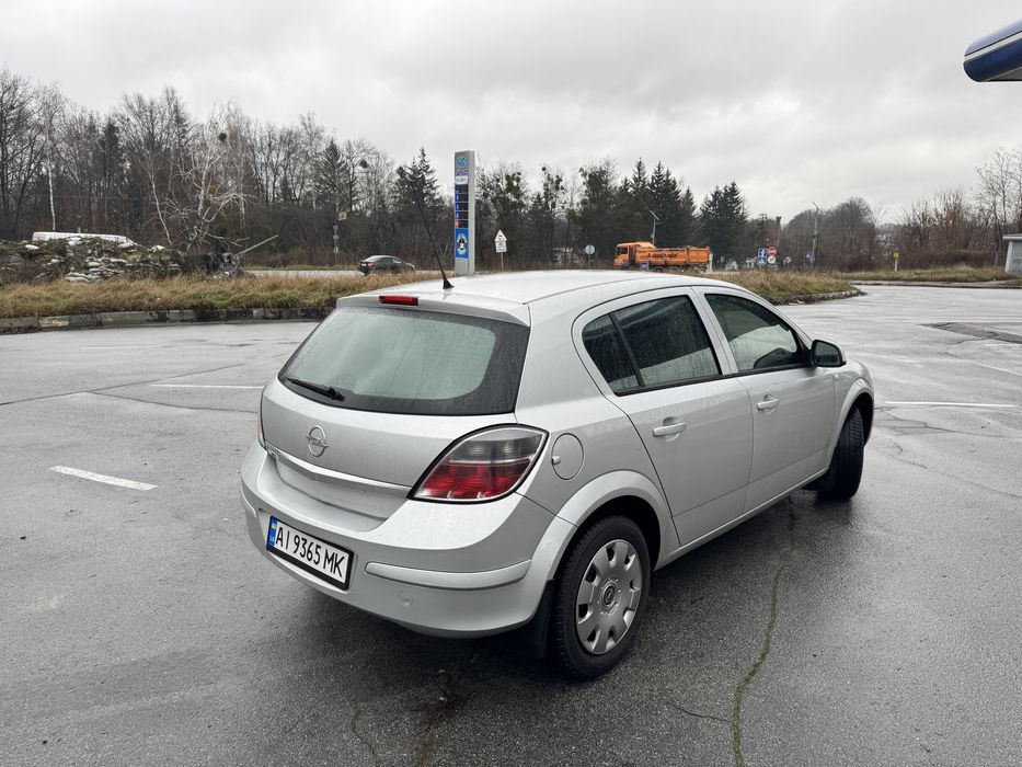 ОпельАстра Аvtomat