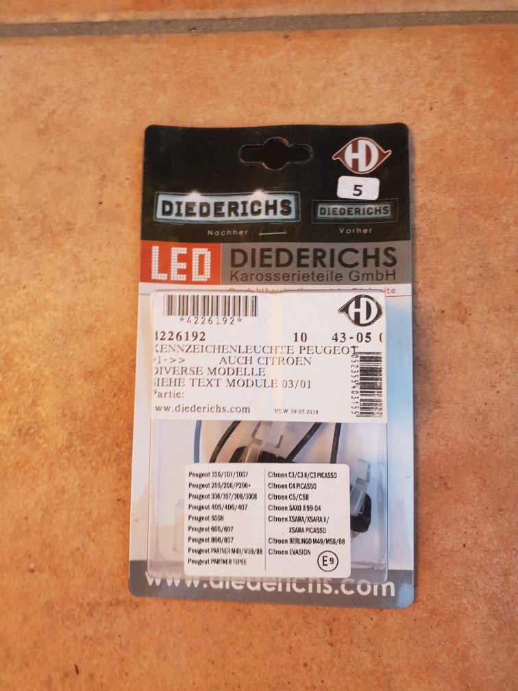 Luz matrícula LED Diederichs grupo PSA