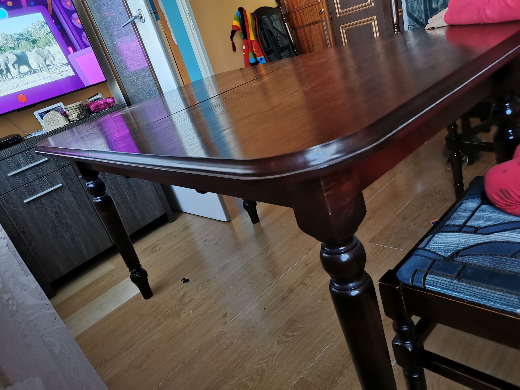 Stół z krzesłami 150 - 200 cm