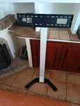 Suporte de TV novo