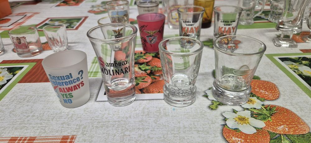 Colecção 36 copos de Shot