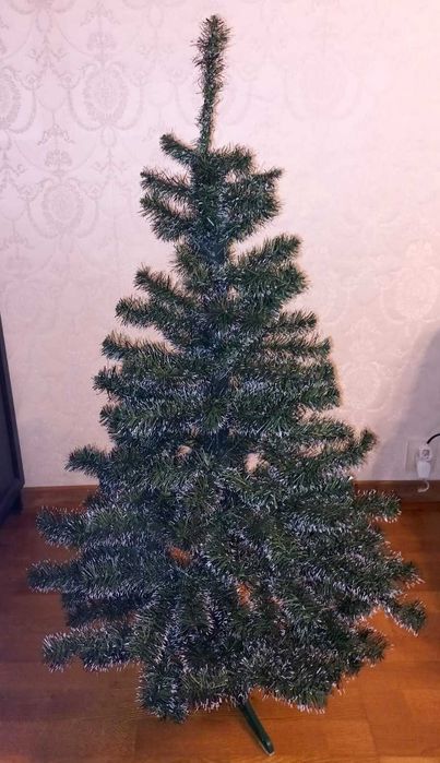 Sztuczna choinka ośnieżona 120 cm