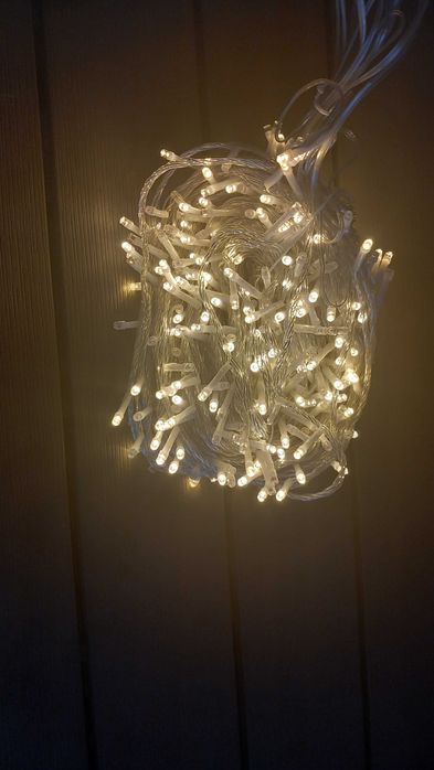 Łańcuch świetlny na zewnątrz, 35 m, 350 diod LED, ciepła biel 8 trybów