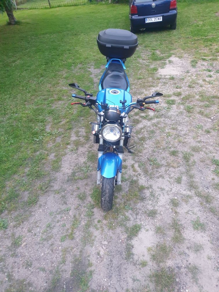 Suzuki sv 650n 2004