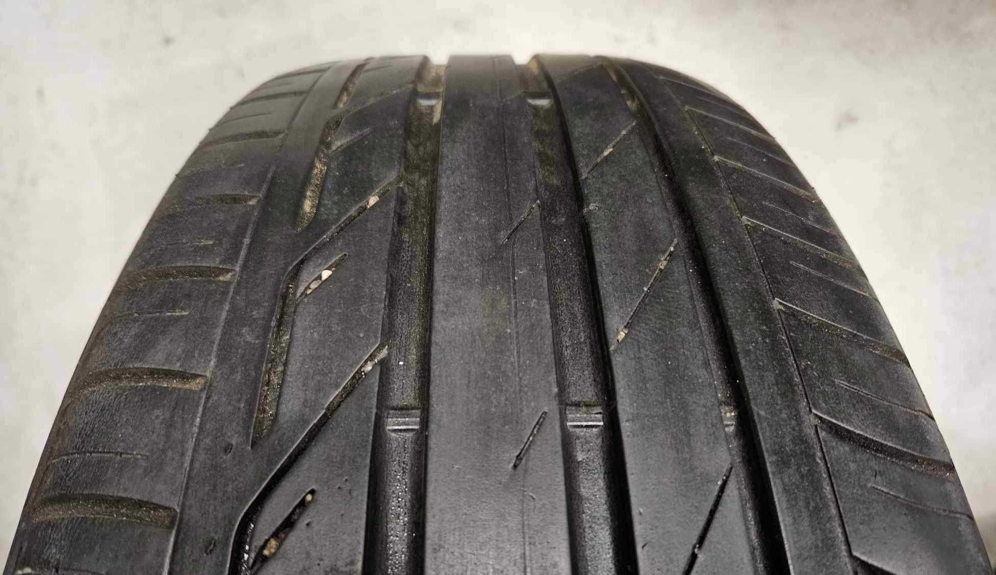 1x 205/55R17 91W Bridgestone Turanza T001 RUN FLAT / 1x 5,5mm