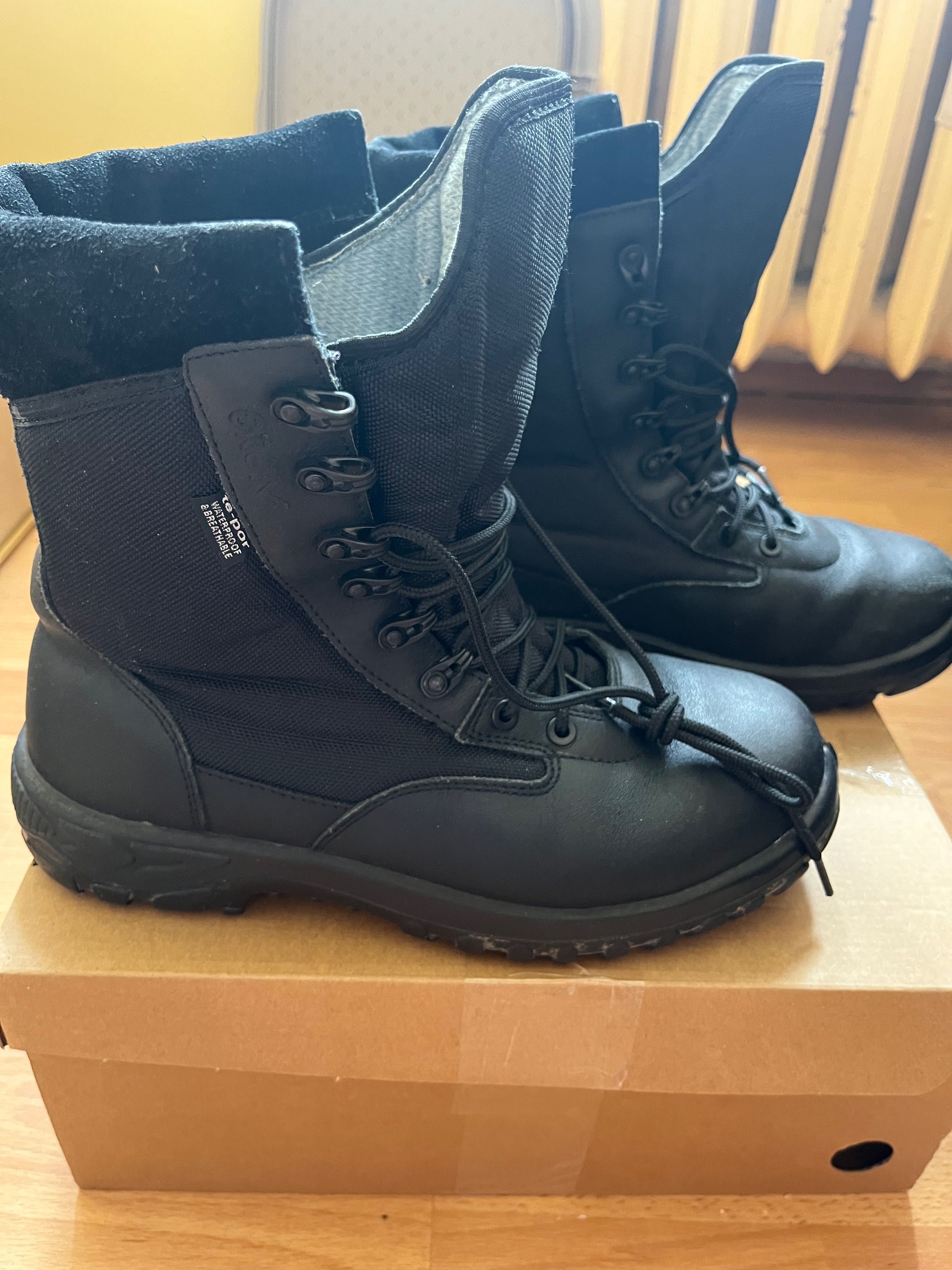 Sprzedam buty Grom marki Protektor rozmiar 41