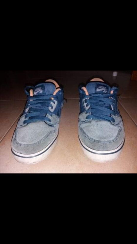 Vendo sapatilhas casuais “Nike SB”